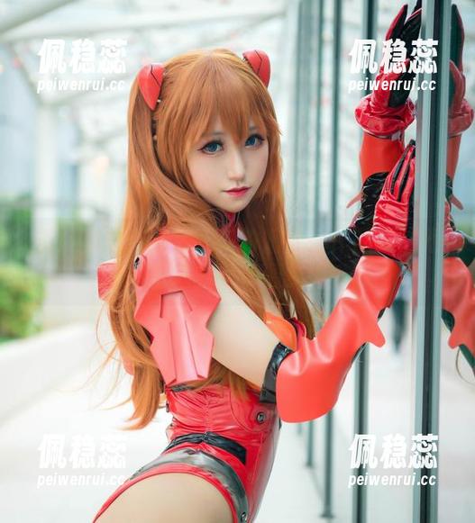 看！那是Kuuko W的奶牛：作品挥之不去的魅力与资源纠缠！